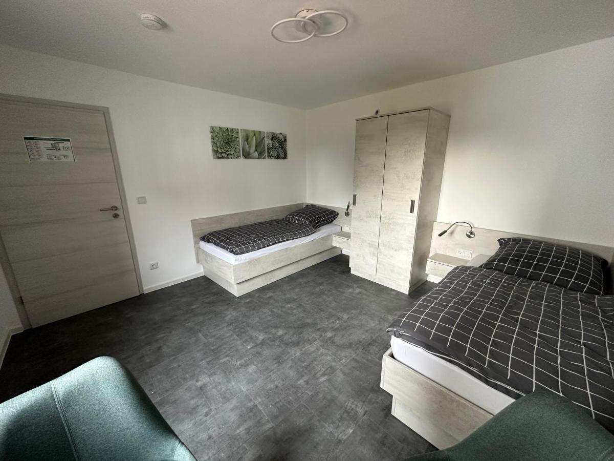 Pension Am Stadtrand Zerbst Exteriör bild