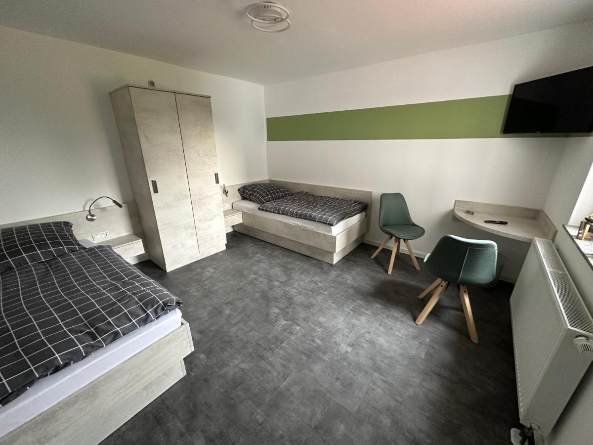 Pension Am Stadtrand Zerbst Exteriör bild